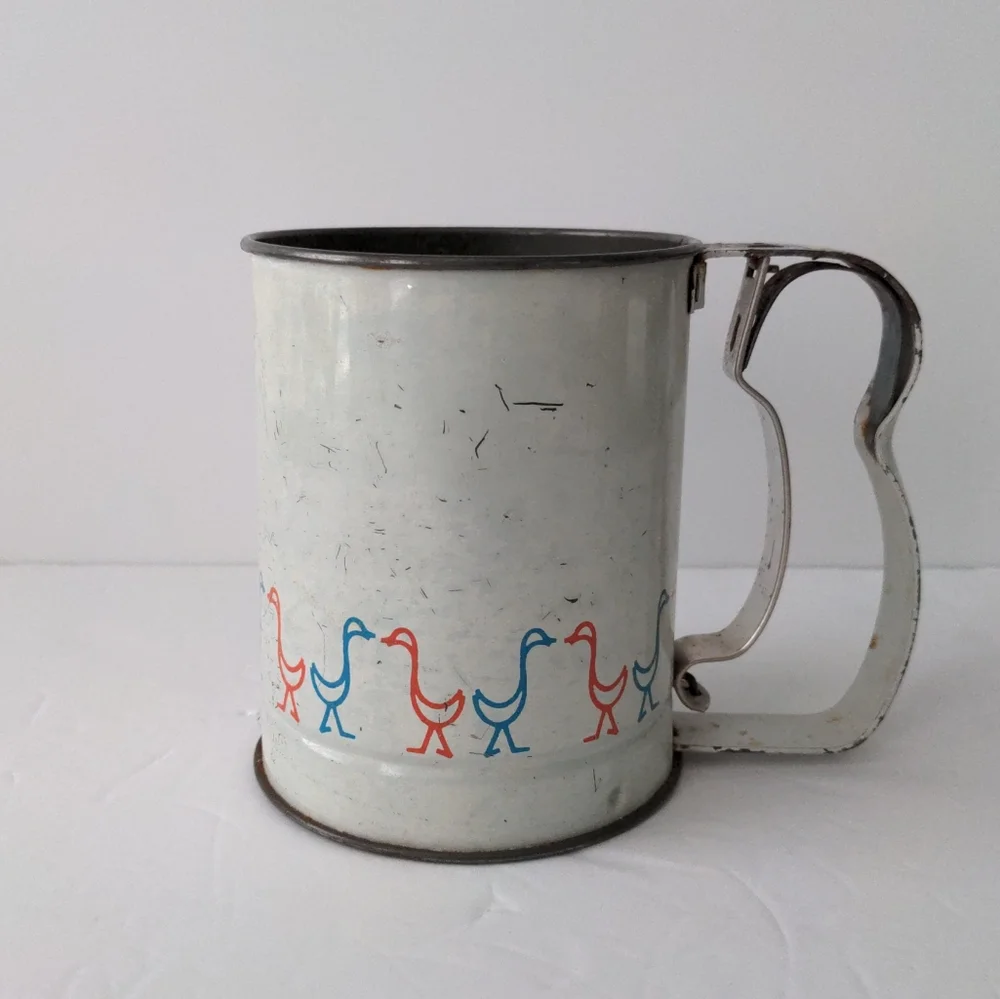 Androck Flour Sifter Geese Ducks Kitchen Vintage Collectibles